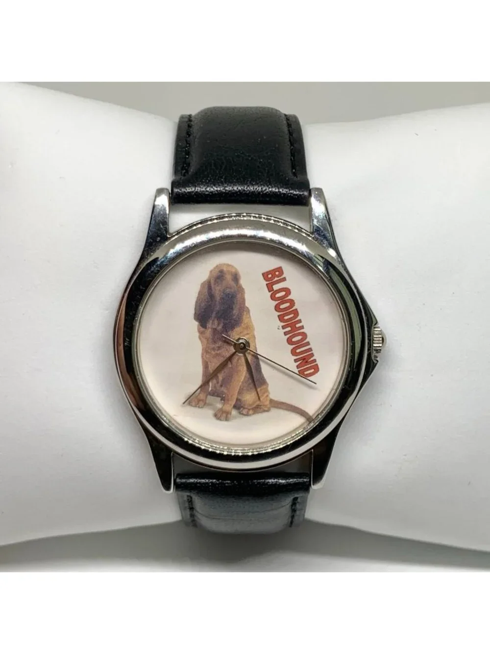 Vintage Maxim all Bloodhound dog dial men’s watch silver tone 38mm running